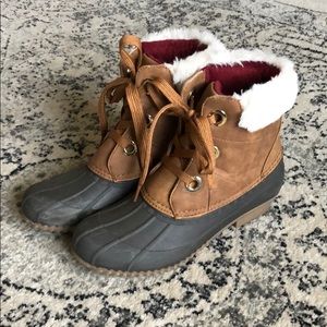Tommy Hilfiger duck boots size 8